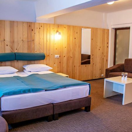 Complex Hotelier Cota O Mie Sinaia Luaran gambar