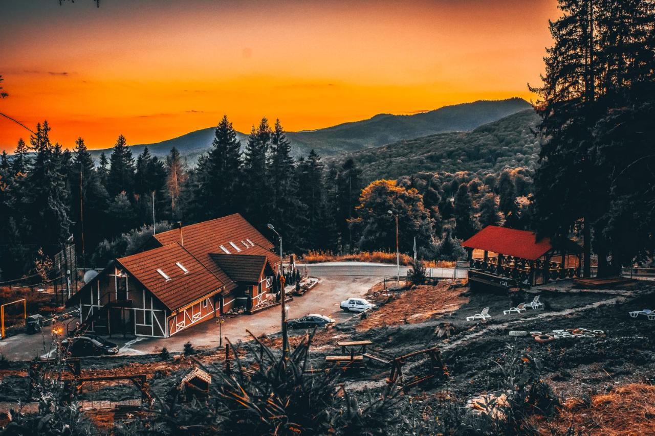 Complex Hotelier Cota O Mie Sinaia Luaran gambar