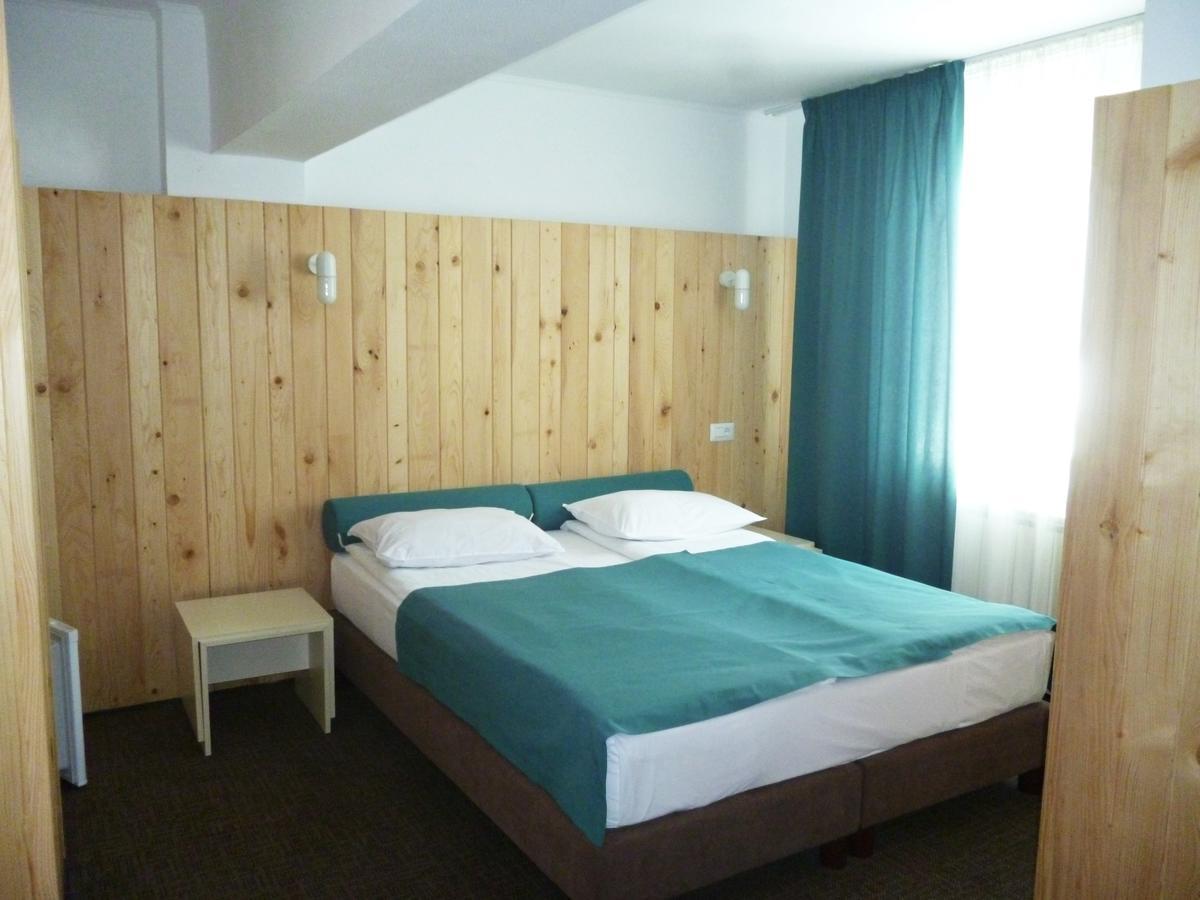 Complex Hotelier Cota O Mie Sinaia Luaran gambar